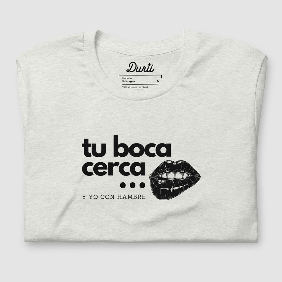 Tu boca cerca